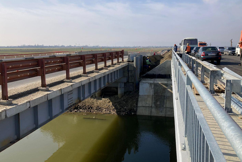 В Славянском районе ремонтируют мост на дороге Славянск-на-Кубани – Крымск